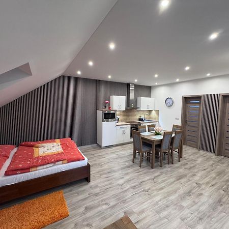 Apartman Liso 보브로벡 외부 사진